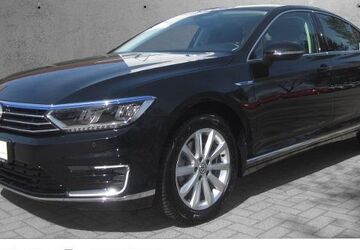 VW Passat 39.470 km 23.989 &euro; Cottbus 03044