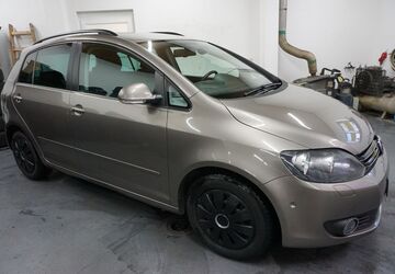 VW Golf Plus 201.004 km 5.490 &euro; Cottbus 03042