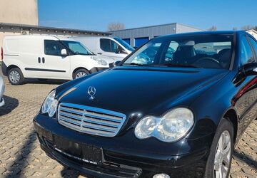 Mercedes-Benz C 180 159.500 km 3.990 &euro; Cottbus 03042