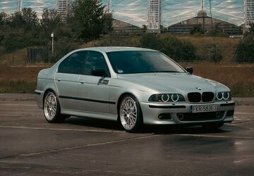 BMW 530 325.000 km 6.300 &euro; Cottbus 03042