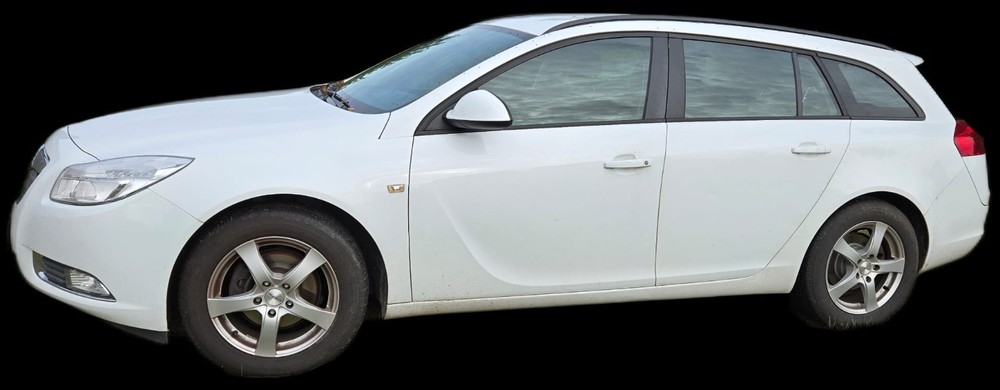 Opel Insignia 145.300 km 5.900 &euro; Altdöbern 03229