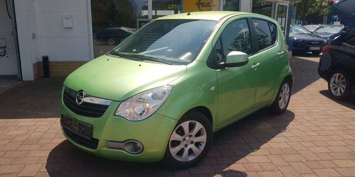 Opel Agila 111.900 km 2.950 &euro; Lübbenau 03222