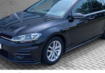 VW Golf 88.950 km 19.989 &euro; Cottbus 03044