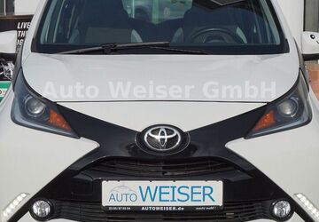 Toyota Aygo (X) 44.000 km 7.790 &euro; Cottbus-Sielow 03055
