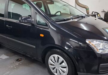 Ford Focus 140.552 km 3.790 &euro; Cottbus 03042