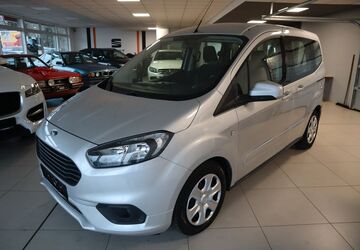 Ford Tourneo Courier 120.792 km 9.290 &euro; Döbern 03159