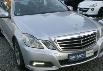 Mercedes-Benz E 220 229.000 km 8.990 &euro; Vetschau 03226
