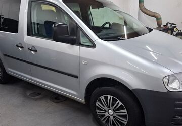 VW Caddy 288.118 km 4.990 &euro; Cottbus 03042