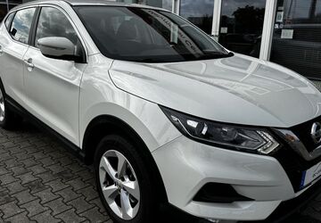 Nissan Qashqai 44.039 km 17.960 &euro; Cottbus 03051