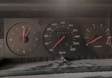 Volvo 740 365.432 km 1.000 &euro; Forst 03149