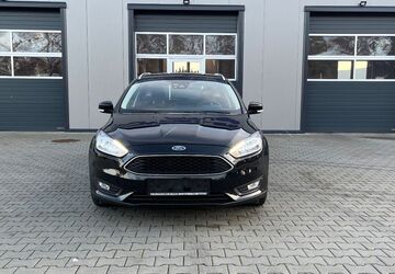 Ford Focus 98.000 km 9.999 &euro; Cottbus 03044