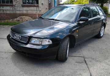Audi A4 273.740 km 899 &euro; Cottbus 03042