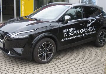 Nissan Qashqai 14.200 km 29.990 &euro; Cottbus 03044