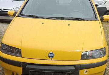 Fiat Punto 150.809 km 3.799 &euro; Cottbus 03050