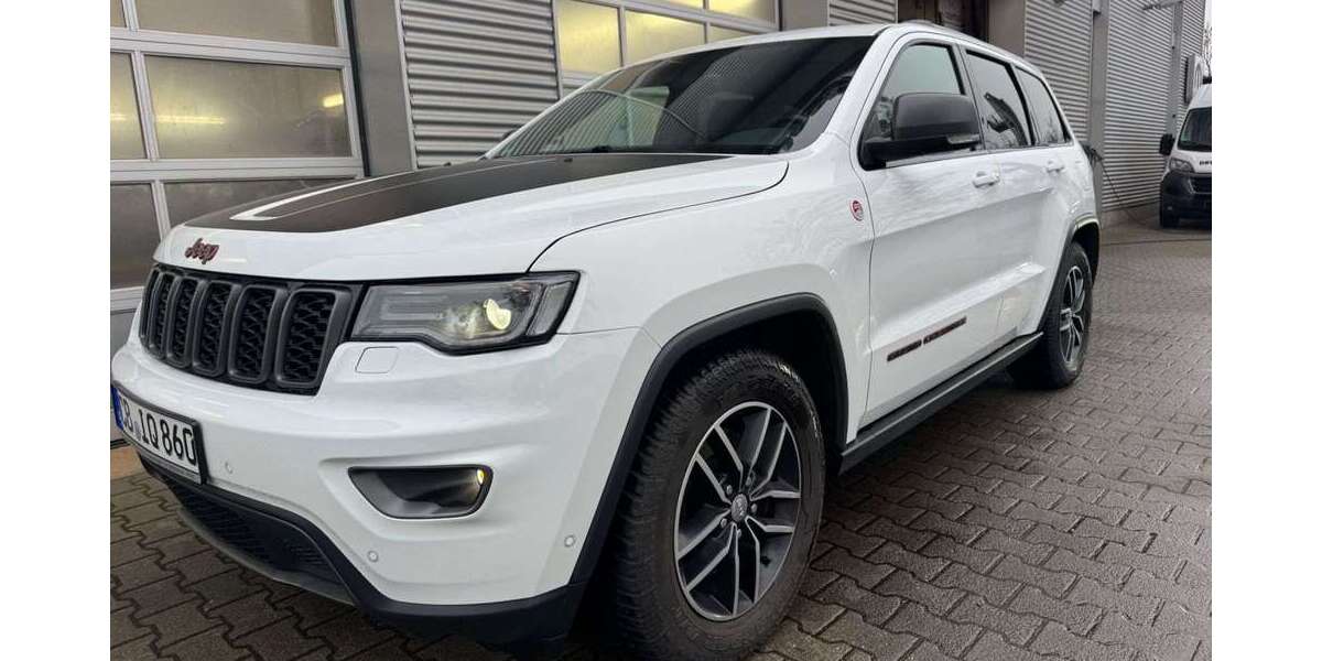 Jeep Grand Cherokee 143.000 km 27.900 &euro; Cottbus 03050