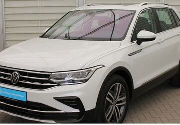 VW Tiguan 71.281 km 30.990 &euro; Cottbus / Groß Gaglow 03051