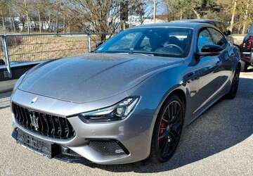 Maserati Ghibli 11.700 km 64.900 &euro; Cottbus 03050