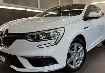 Renault Megane 95.158 km 9.988 &euro; Cottbus 03044