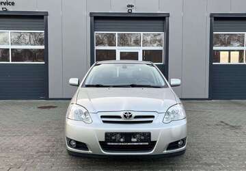 Toyota Corolla 130.986 km 4.999 &euro; Cottbus 03044
