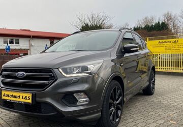 Ford Kuga 120.000 km 18.490 &euro; Cottbus/ Groß Gaglow 03051