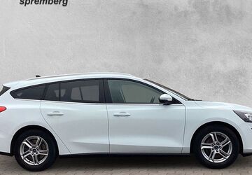 Ford Focus 59.100 km 15.995 &euro; Spremberg (bei Cottbus) 03130