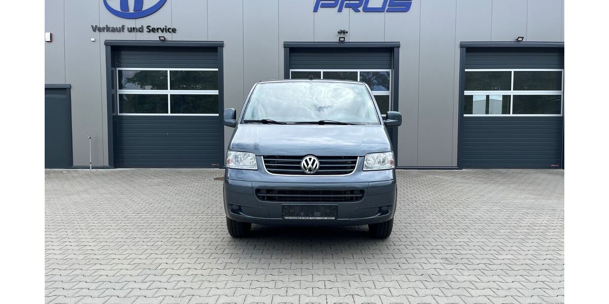 VW T5 Transporter 330.700 km 7.999 &euro; Cottbus 03044