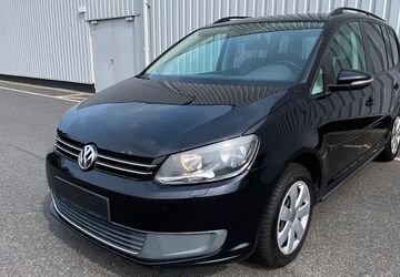 VW Touran 277.000 km 4.990 &euro; Cottbus 03051