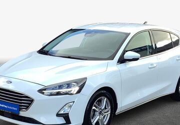 Ford Focus 82.112 km 13.440 &euro; Cottbus 03051