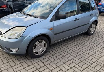Ford Fiesta 141.037 km 649 &euro; Peitz 03185