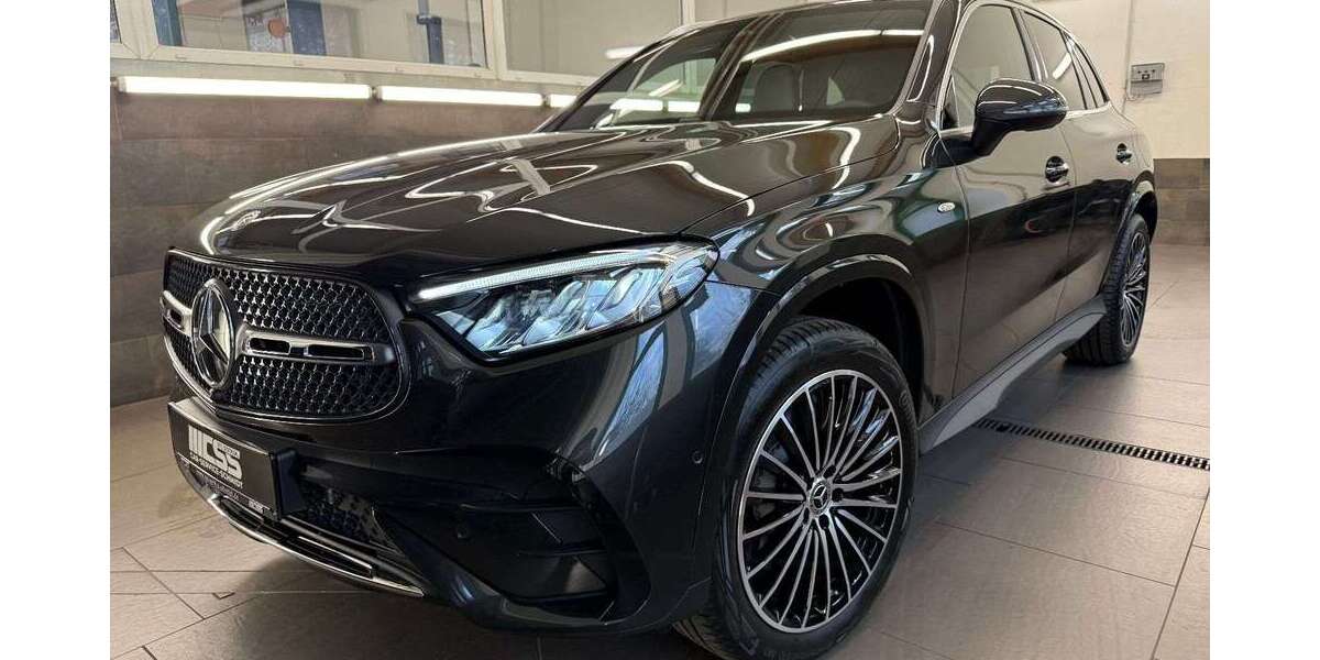 Mercedes-Benz GLC 300 2.420 km 63.577 &euro; Cottbus 03044