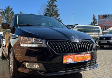 Skoda Fabia 71.500 km 11.999 &euro; Cottbus 03050