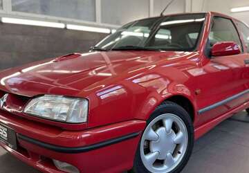 Renault R 19 49.385 km 15.988 &euro; Cottbus 03044