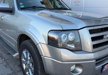 Ford Expedition 270.000 km 11.990 &euro; Cottbus 03042