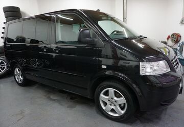 VW T5 Transporter 352.576 km 11.990 &euro; Cottbus 03042