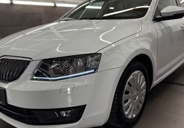 Skoda Octavia 122.110 km 13.888 &euro; Cottbus 03044