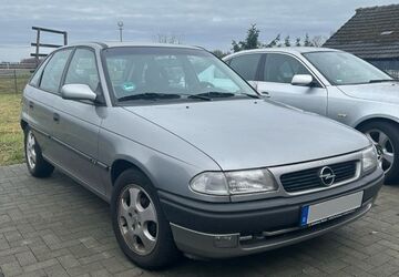 Opel Astra 102.056 km 1.200 &euro; Cottbus 03042
