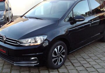 VW Touran 42.660 km 29.485 &euro; Spremberg 03130