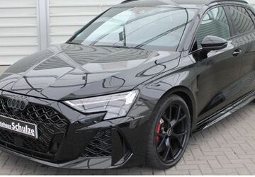 Audi RS3 3.500 km 76.490 &euro; Cottbus / Groß Gaglow 03051