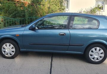 Nissan Almera 110.000 km 2.300 &euro; Spremberg 03130