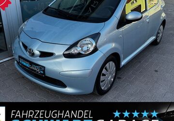 Toyota Aygo (X) 90.499 km 4.490 &euro; Spremberg 03130