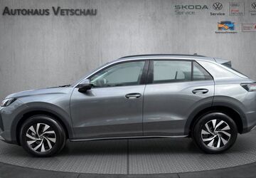 VW T-Roc 1.500 km 35.880 &euro; Vetschau/Spreewald 03226