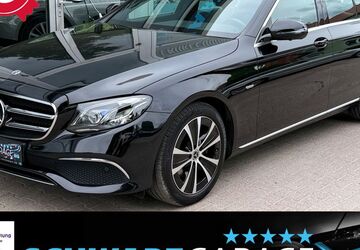 Mercedes-Benz E 220 104.468 km 27.990 &euro; Spremberg 03130
