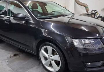 Skoda Octavia 201.028 km 9.990 &euro; Cottbus 03042
