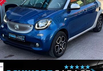 Smart ForFour 69.033 km 8.490 &euro; Spremberg 03130