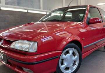Renault R 19 49.385 km 15.988 &euro; Cottbus 03044